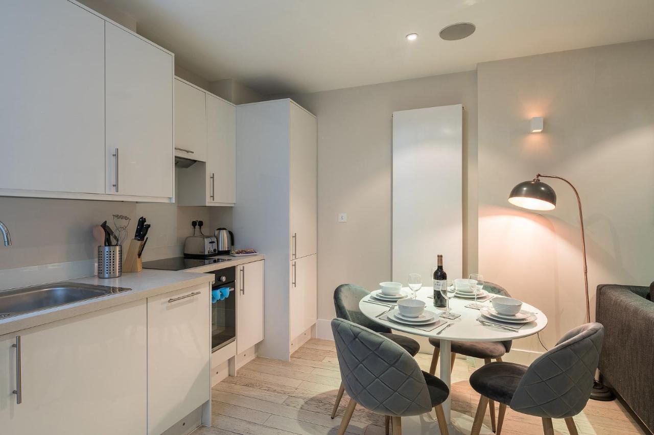 Fitzrovia - Charlotte Street By Viridian Apartments Londres Exterior foto